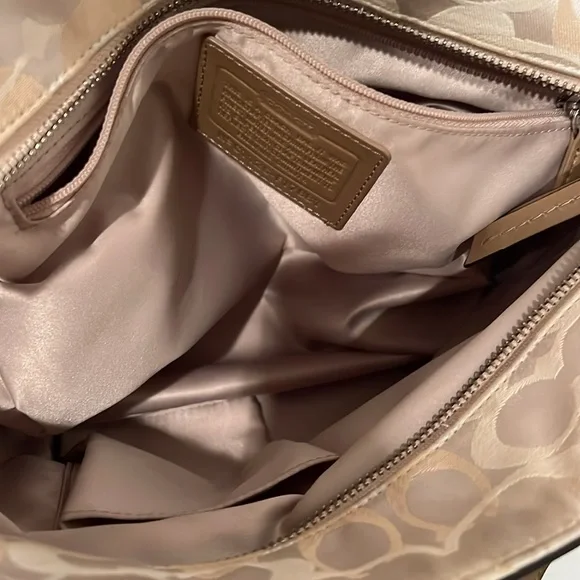 COACH Gallery Gold Lurex Signature East West Tote. - Picture 6 of 7